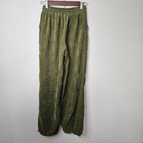 Urban Renewal Pants Size S Green Corduroy Sweatpants Elastic Drawstring Waist - Picture 8 of 12